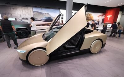 Tesla Cybercab Specs Put Robotaxis Back in Focus