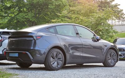 Tesla FSD Faces EU Speed Hurdle as BYD Surges