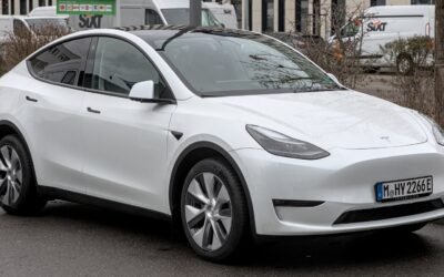 Tesla Q2 Watch: EV Race Tightens as BYD Pushes Ahead