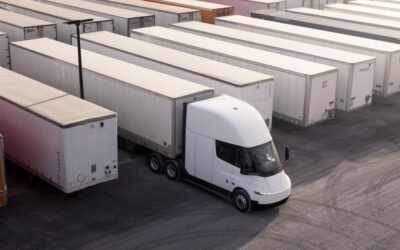 Tesla Semi Lands Landmark 500-Truck Einride Deal